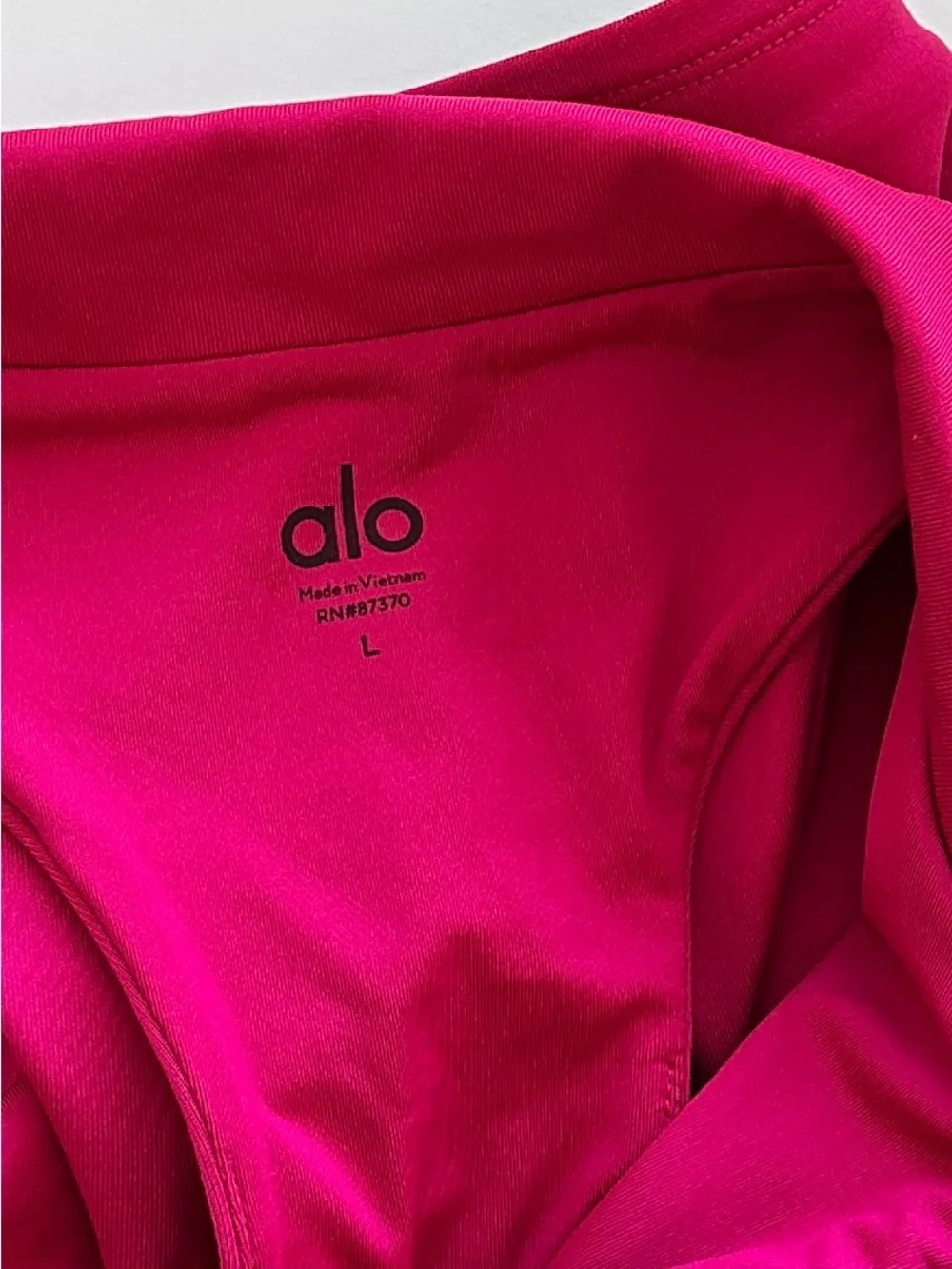 ALO Yoga Magenta Polo Collar Racerback Cropped Sports Bra Tank Size L